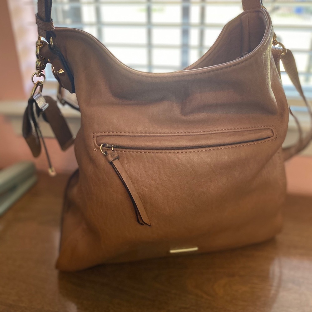 Jessica Simpson purse